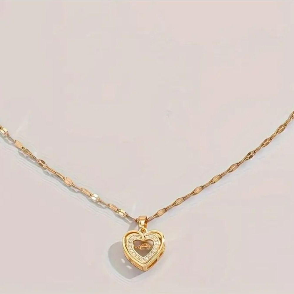 Double-layer three-dimensional gold heart love shspe stainless steel necklace - Picture 4 of 6